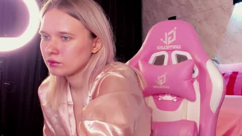 Snapshot of cold_watterfal chatting on 03.03.26 Alice online show from 03.03.26