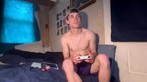 Snapshot of coleeen67 chatting on 10.31.25 coleeen67 online show from 10.31.25