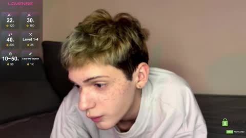 Snapshot of colestorm_ chatting on 12.13.25 COLE - ig online show from 12.13.25