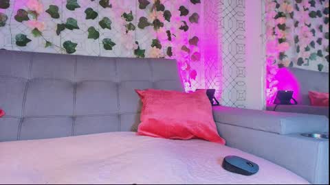 colett online show from 09.12.25