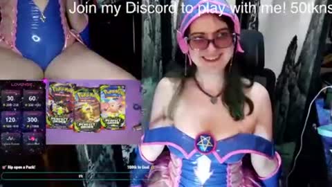 Snapshot of collaredsakura chatting on 03.28.26 Sakura online show from 03.28.26