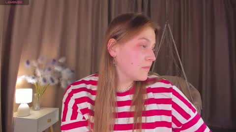 Snapshot of colleen_blake chatting on 09.25.25 Collen Mon Tue Wed Thu Fri GMT 3 0300am - 0900am online show from 09.25.25