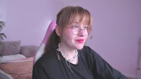 Snapshot of colleen_blake chatting on 01.13.26 Collen Mon Tue Wed Thu Fri GMT 3 0300am - 0900am online show from 01.13.26