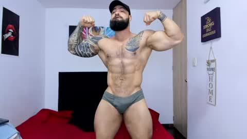college_muscle_ass online show from 08.01.26