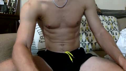 Snapshot of collegedudejames chatting on 09.23.25 DILF James online show from 09.23.25