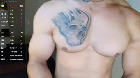 Snapshot of colombianmuscle8 chatting on 10.16.25 colombianmuscle8 online show from 10.16.25