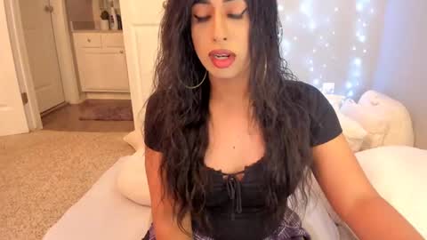    ........ Instagram  Lorysexys online show from 09.18.25