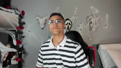 colstorw_ online show from 10.30.25