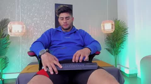 Snapshot of colt_perci chatting on 01.16.25 colt_perci online show from 01.16.25