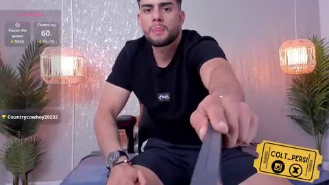 Snapshot of colt_perci chatting on 03.10.25 colt_perci online show from 03.10.25