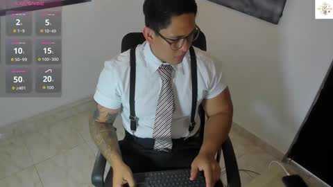 Snapshot of coltonmassif_ chatting on 11.02.25 coltonmassif_ online show from 11.02.25