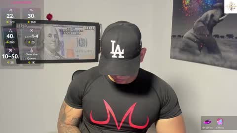 Snapshot of coltonmassif_ chatting on 11.16.25 coltonmassif_ online show from 11.16.25