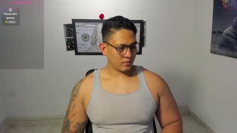 Snapshot of coltonmassif_ chatting on 11.24.25 coltonmassif_ online show from 11.24.25