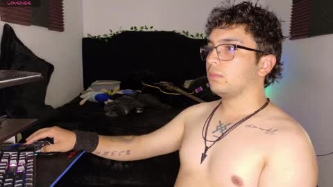 Snapshot of comandantepajas chatting on 04.04.26 Alejandro online show from 04.04.26