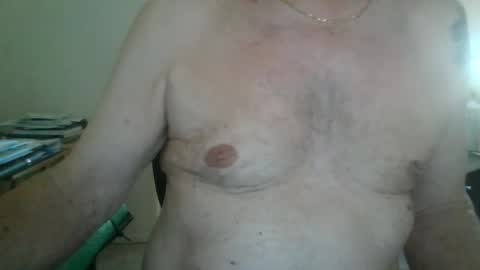 Snapshot of comeonmymouth chatting on 02.26.25 comeonmymouth online show from 02.26.25