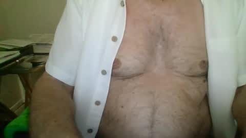 Snapshot of comeonmymouth chatting on 11.05.25 comeonmymouth online show from 11.05.25