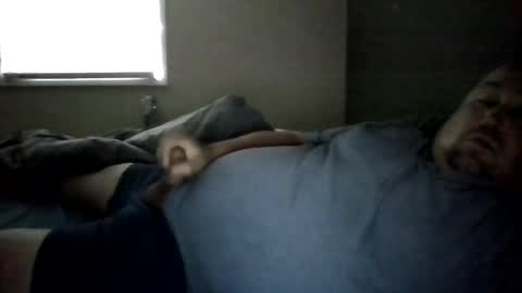 comfortably_numb1980 online show from 09.17.25