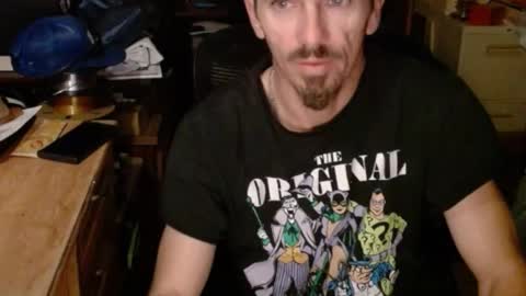 Snapshot of comic_king27 chatting on 02.22.25 Nelson or ComicKing and sometime Peachy143 online show from 02.22.25