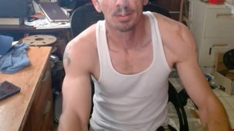 Snapshot of comic_king27 chatting on 03.01.25 Nelson or ComicKing and sometime Peachy143 online show from 03.01.25