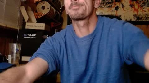 Snapshot of comic_king27 chatting on 03.04.25 Nelson or ComicKing and sometime Peachy143 online show from 03.04.25