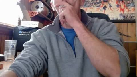 Snapshot of comic_king27 chatting on 03.04.25 Nelson or ComicKing and sometime Peachy143 online show from 03.04.25