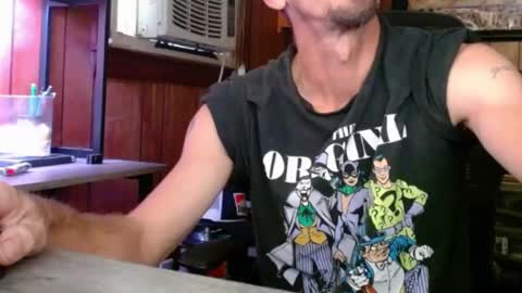 Snapshot of comic_king27 chatting on 10.05.25 Nelson or ComicKing and sometime Peachy143 online show from 10.05.25