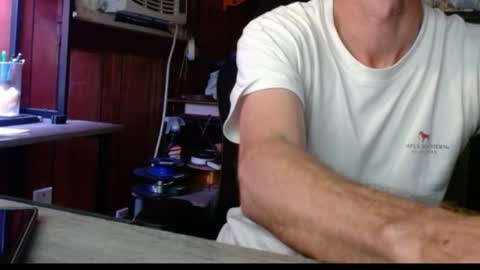 Snapshot of comic_king27 chatting on 10.09.25 Nelson or ComicKing and sometime Peachy143 online show from 10.09.25