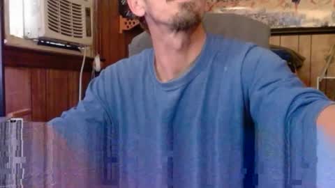 Snapshot of comic_king27 chatting on 11.28.25 Nelson or ComicKing and sometime Peachy143 online show from 11.28.25