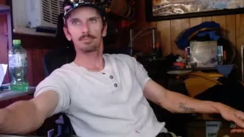 Snapshot of comic_king27 chatting on 12.15.25 Nelson or ComicKing and sometime Peachy143 online show from 12.15.25