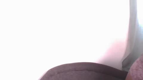 Snapshot of comicalcara chatting on 01.22.25 Cara online show from 01.22.25