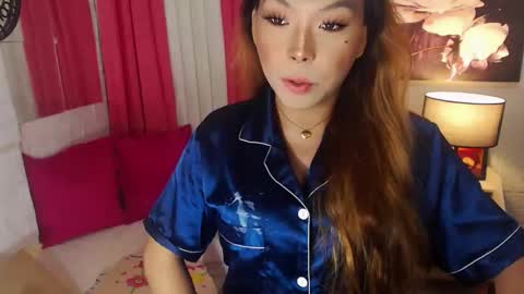 Snapshot of commanderofsexx chatting on 12.20.24 QUEEN SABRINA online show from 12.20.24