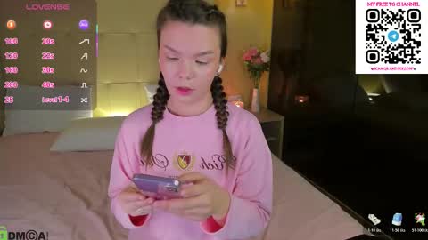 Snapshot of completee_fool chatting on 12.05.25 completee_fool online show from 12.05.25