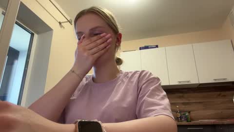 Kate online show from 07.20.26
