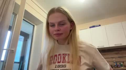 Kate online show from 07.24.26