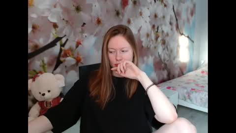 Snapshot of connie_daw chatting on 12.09.24 Connie Daw online show from 12.09.24