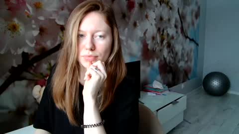 Snapshot of connie_daw chatting on 01.19.25 Connie Daw online show from 01.19.25