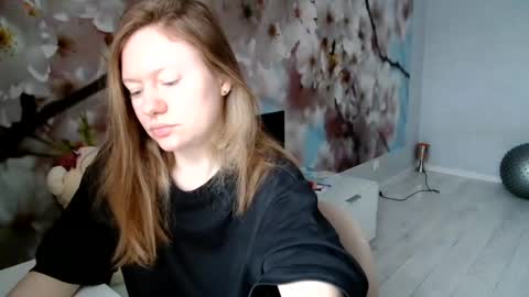 Snapshot of connie_daw chatting on 01.27.25 Connie Daw online show from 01.27.25