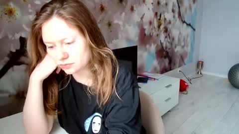 Snapshot of connie_daw chatting on 01.30.25 Connie Daw online show from 01.30.25