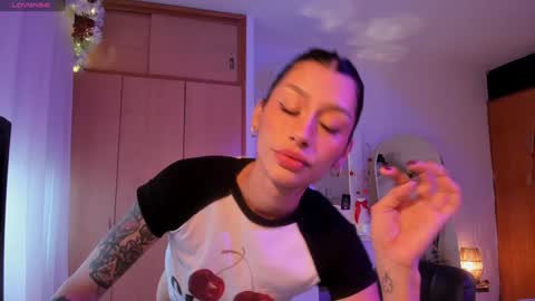 Snapshot of connie_deep chatting on 12.27.24 connie online show from 12.27.24