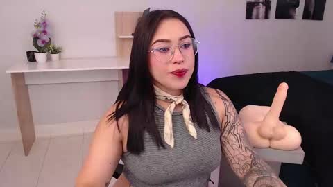 Snapshot of connie_haze chatting on 01.09.26 Connie online show from 01.09.26