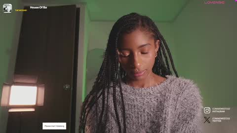 Snapshot of connie_west0 chatting on 12.25.24   independent model online show from 12.25.24