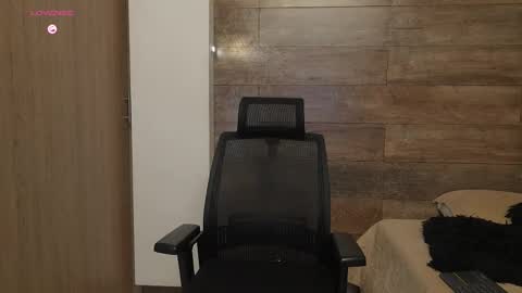 connor_h1 online show from 01.14.26