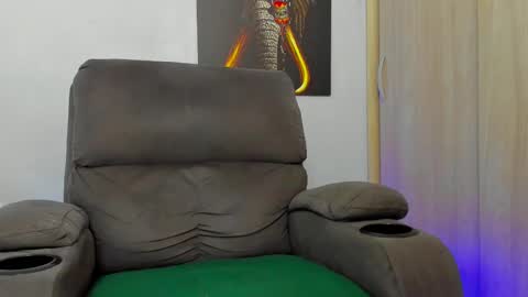 Snapshot of connorkingg chatting on 02.10.25 CONNORKING online show from 02.10.25