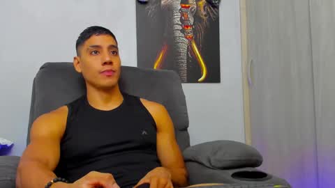 Snapshot of connorkingg chatting on 02.21.25 CONNORKING online show from 02.21.25