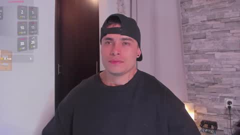 Snapshot of connorsmith_26 chatting on 11.11.25 Connor Smith online show from 11.11.25