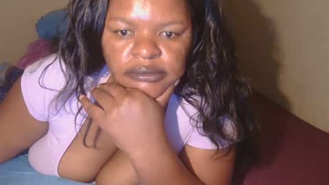 Snapshot of conny685249 chatting on 02.21.25 conny online show from 02.21.25
