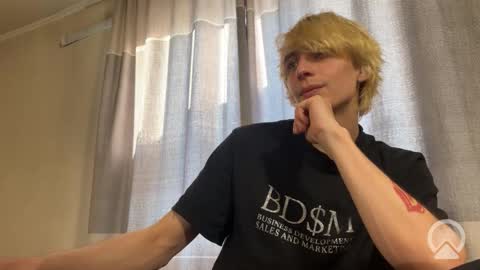 Snapshot of cookie_sex chatting on 11.26.25 cookie_sex online show from 11.26.25