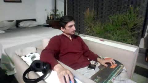 Cool2Buddies online show from 03.08.26