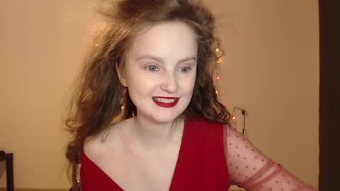 Snapshot of coolamber chatting on 01.11.26 Amber online show from 01.11.26