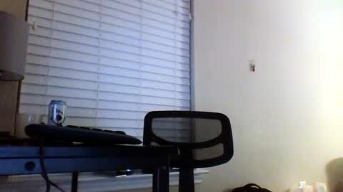 Snapshot of cooldude122222 chatting on 12.25.24 cooldude122222 online show from 12.25.24